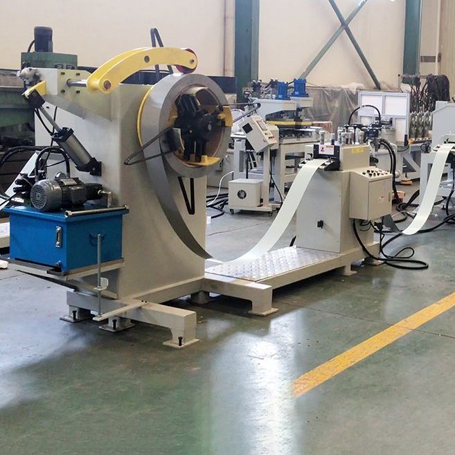 鋁板放料開卷校平一體機(jī)